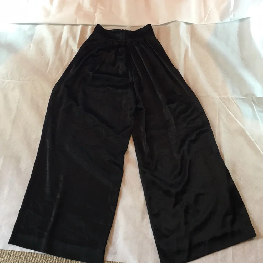 Carmen Marc Valvo Wide Leg High waisted dress Pants EUC - Picture 5 of 10